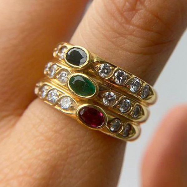 Vintage Broad Trinity 1.68ctw Oval Cut Ruby Sapphire Emerald Band Ring