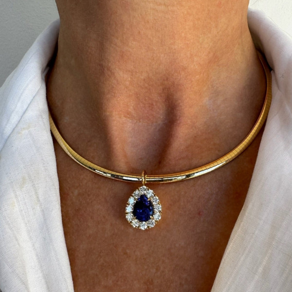 4.18ctw Pear Cut Sapphire Heirloom Bezel Charm Choker Necklace