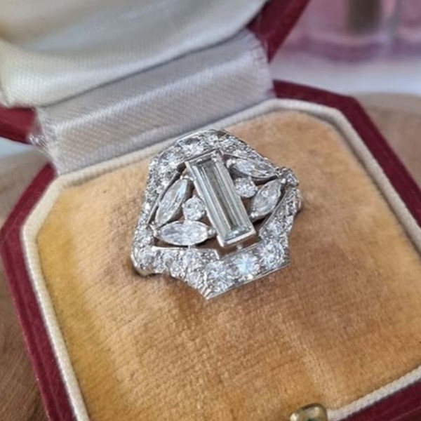 Art Deco 2ctw Baguette Cut White Sapphire Ring