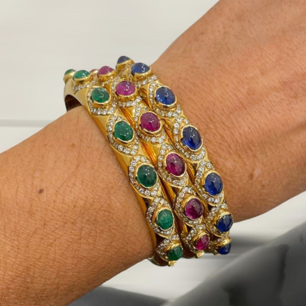 28ctw Cabochon Cut Sapphire Ruby Emerald Trio Of Bangle Bracelet