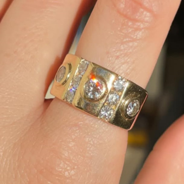 3ctw Ronud Cut White Sapphire Bezel Set Band Ring