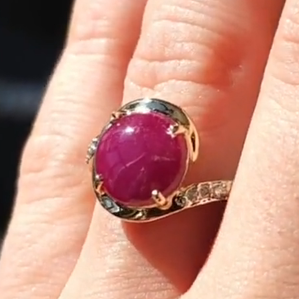 6.8ctw Cabochon Cut Ruby Vintage Estate Ruby Bypass Bezel Cocktail Ring