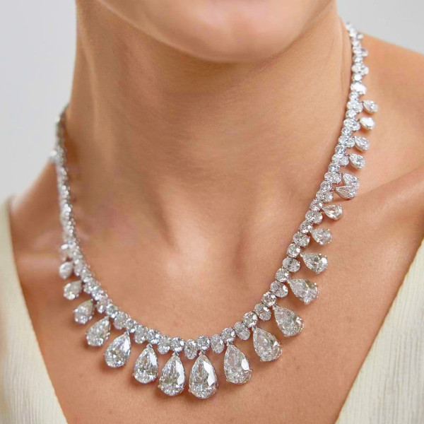 93ctw Pear Cut White Sapphire Water Drop Necklace