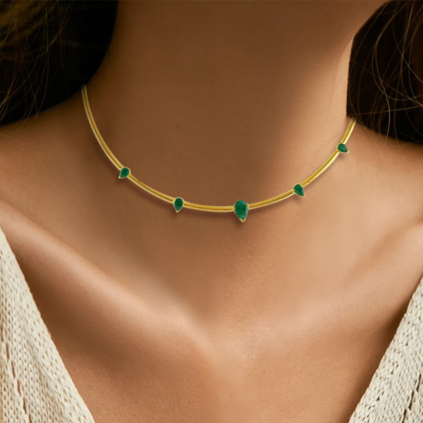 8ctw Pear Cut Emerald Choker Necklace