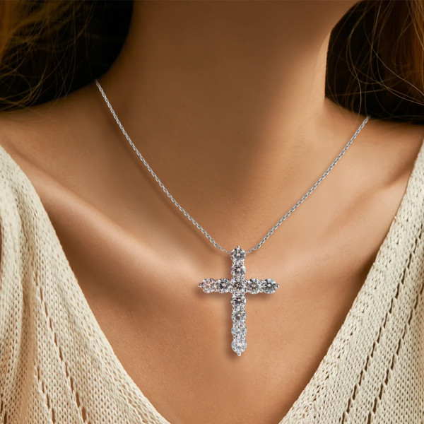 10.5Ctw Round Cut White Sapphire Cross Pendant Necklace