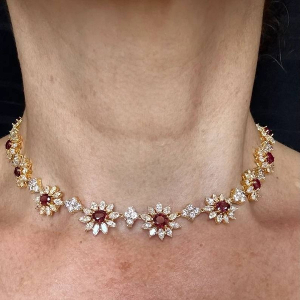 16ctw Round Cut Ruby And White Sapphire Choker Necklace